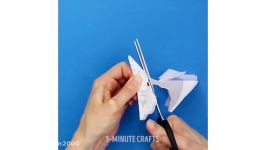 How to make character snowflakes in less than 5 minutes l 5 MINUTE CRAFTS