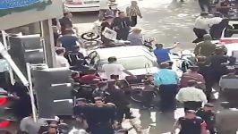 برخورد نیروی انتظامی در مقابل هجوم سپرده گذاران موسسه ثامن به موسسه