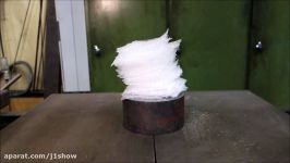 Crushing bubble wrap with hydraulic press