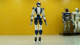 سه ربات برتر انسان نما Asimo  HPR 4  NAO