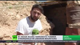 حزب الله علیه النصرهدر داخل قلعه غار های کوه های لبنان