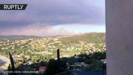 Sky full of smoke Fire takes over France’s southern coast forcing thousands to evacuate