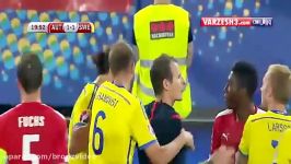 حرکت غیر ورزشی زلاتان ایبراهیموویچ دربازی سوئد اتریش