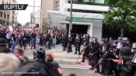 RAW Seattle police use pepper spray as pro Trump and Antifa protesters face off