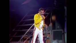 Queen . kind of magic live