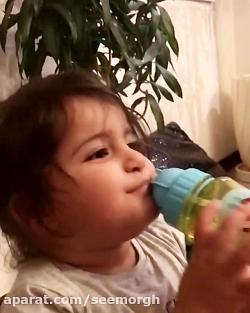 ویدیو بامزه ای همسر خسرو حیدری دخترش منتشر کرد