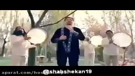 وسط اوضاع کشمشی یک کلیپ جالب لباس آلات موسیقی سنتی اما ترانه شون بزن بکوب آنجنانی