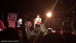 Niall Horan SURPRISES Fans With One Direction Song At First Solo Tour Show