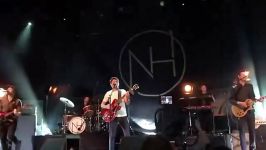 Niall Horan Performs Mirrors Cover song in Concert