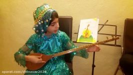 سه تارنوازی کودک ده ساله ایلامی کتاب گلباغ ترانه