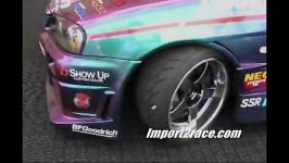 Drifting Nissan Skyline R34 GT R