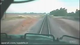 ضبط تصادف زنده قطار توسط دوربین مراقبتی