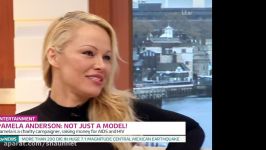 Pamela Anderson Meets British MILF Susanna Reid. America vs UK. 20917