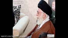 حضور رهبر انقلاب در منزل سردار شهید همدانی