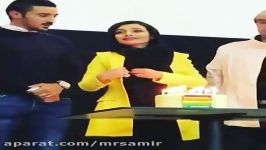 جشن تولد ساره بیات به همراه پدرش،و رضا قوچان نژاد در اکران فیلم زرد.Sareh Bayat