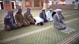 تازه مسلمانی خواندن اولین نمازش به خدارسید«سبحان الله