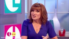 Lorraine Kelly  Cleavage Lorraine 28Sep2017 HD