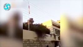 پایین کشیدن پرچم ایران در اربیل توسط حامیان بارزانی
