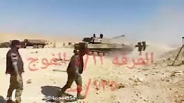 تروریست های داعش در القریتین زیر آتش توپخانه ارتش سوریه