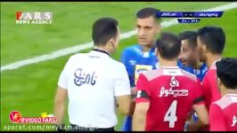 صحنه بازی دربی 85 منجر به پنالتی برای پرسپولیس شد