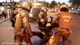 دانشجویان شیلی درگیربا پلیس درتجمع علیه آزار واذیت جنسی