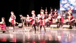 رقص آذری لزگی تیم کودکان اوتلار در کنسرت رحیم شهریاری OtLAR Rahim Shahryari