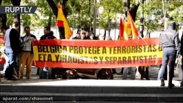 Spanish right wing group clashes with police calling for extradition of Puigdemont