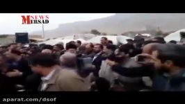 حضور بدون تشریفات رهبر انقلاب در روستای زلزله زده کوئیک