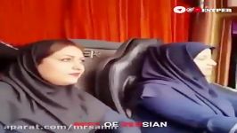 راننده کمک راننده اتوبوس ایرانی خانوم هستند. آفرین