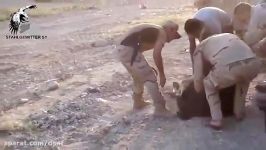 تلاش سربازان عراقی برای نجات مردم تک تیرانداز داعش