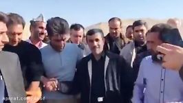 حضور احمدی نژاد در روستای زلزله زده آبدالان میرکی 1