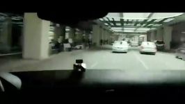 وقتی پلیس زن هنگ کنگ به یک ماشین مشکوک می شود 