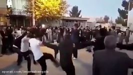رقص پایکوبی اهالی روستای مورت ایلام به افتخار قهرمانی علی هاشمی در مسابقات وزنه برداری جهان