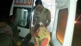 کمک رسانی بیمارستان 520ارتش کرمانشاه به مردم زلزله زده سرپل ذهاب وقصر شیرین