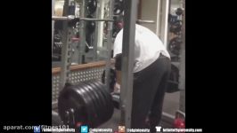 Gym Idiots  Squat Bailing and Bar Bending