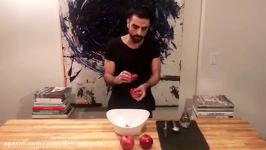 Pomegranate Deseeding پر سرعت ترین راه دانه کردن انار by Amir Baradaran Dec 2017