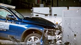 2017 Mercedes Benz GLC driver side small overlap IIHS crash test