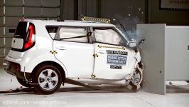 2018 Kia Soul passenger side small overlap IIHS crash test