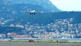 Airbus A340 500 Emirates A6 ERI landing