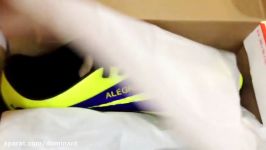 Unboxing Nike #Hypervenom Hi Vis FUTSAL or Indoor