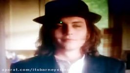 Johnny Depp Behind the scenes of Benny and Joon ♥