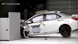 2017 Toyota Corolla Vs 2017 Honda Civic  Crash Test