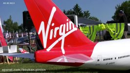 GIGANTIC XXXL RC MODEL AIRPLANE BOEING 747 IN FLIGHT FORMATION WITH TWO RC CONCORDE