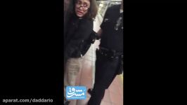تحقیر بازداشت دختر جوان وحشت زده توسط پلیس آمریکا