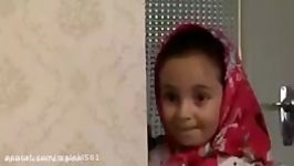 با مادر پیرش بد رفتاری می کنه... دخترش چه قشنگ درسش می دهد...