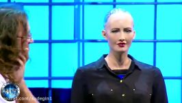 IS SOPHIA THE ARTIFICIAL INTELLIGENT ROBOT REALLY CAPABLE OF FEELING HUMAN EMOTI