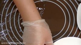 طرز تهیه خیلی آسان گل رزبا فوندانت شکلاتی برای والنتاین