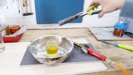 Cutting glass bottles into rings easily with thermal stress