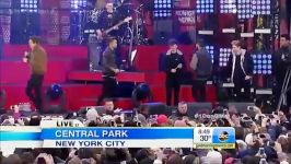 1D performing WMYB at NYC central park