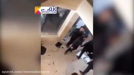 تصاویری حمله رانندگان آژانس در کرمان به دفتر اسنپ